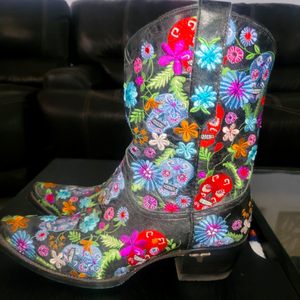Lane mid calf western boots
